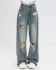 Baggy Distressed Jeans