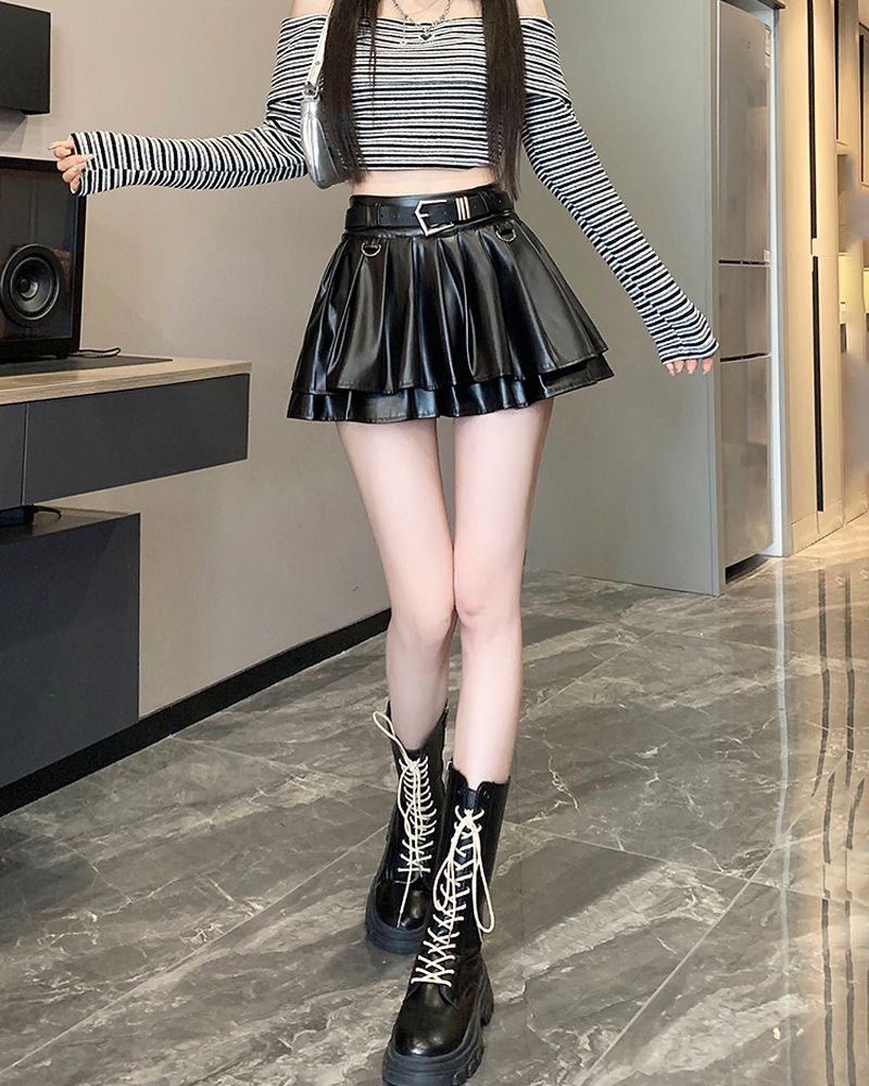 Black Pleated Leather Mini Skirt