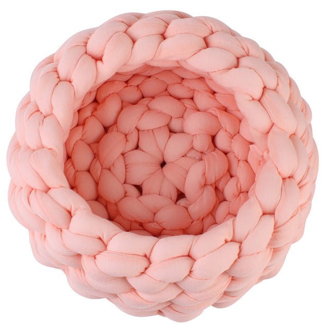 Braided Nest Bed