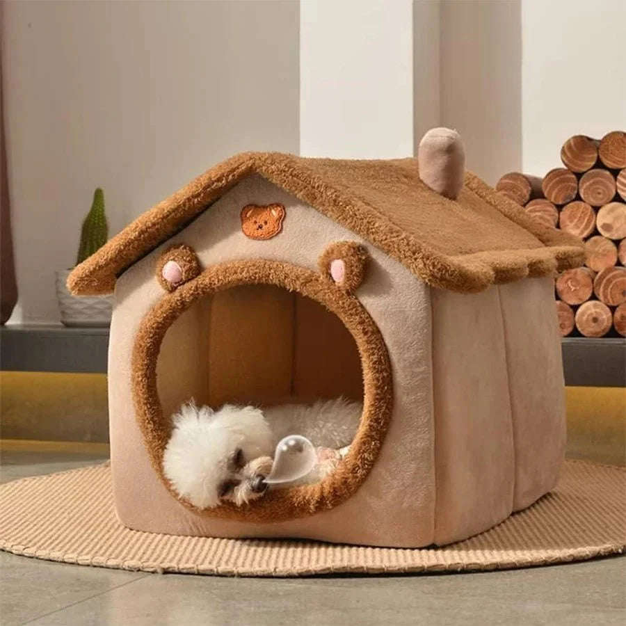 Gingerbread Cookie Home : Festive hideaway designed for cats