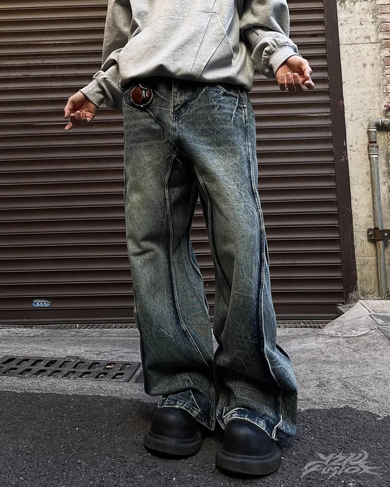 Jeans With Panels