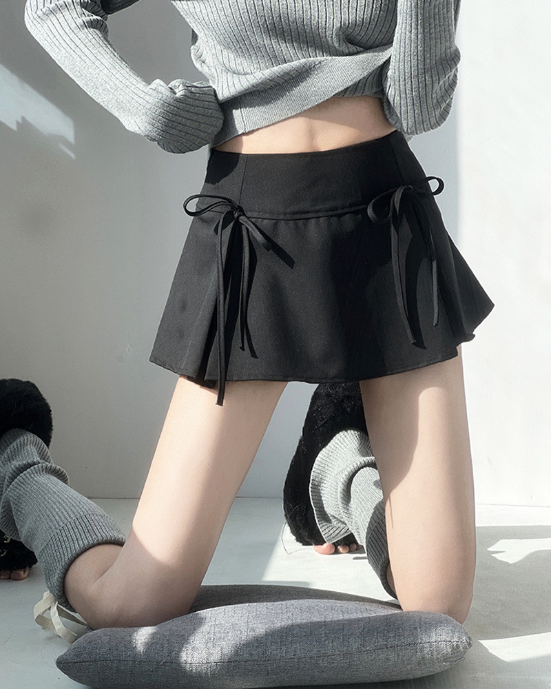 Mini Skirt With Bow