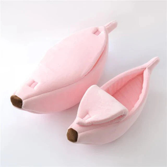 Warm Banana Shaped Portable Cat Bed